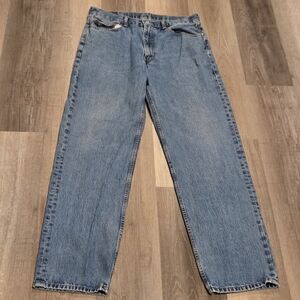 Levi's 550 Jeans Men's Size 36x36 Blue Wash Relaxed Fit Straight Leg Cotton Y2K